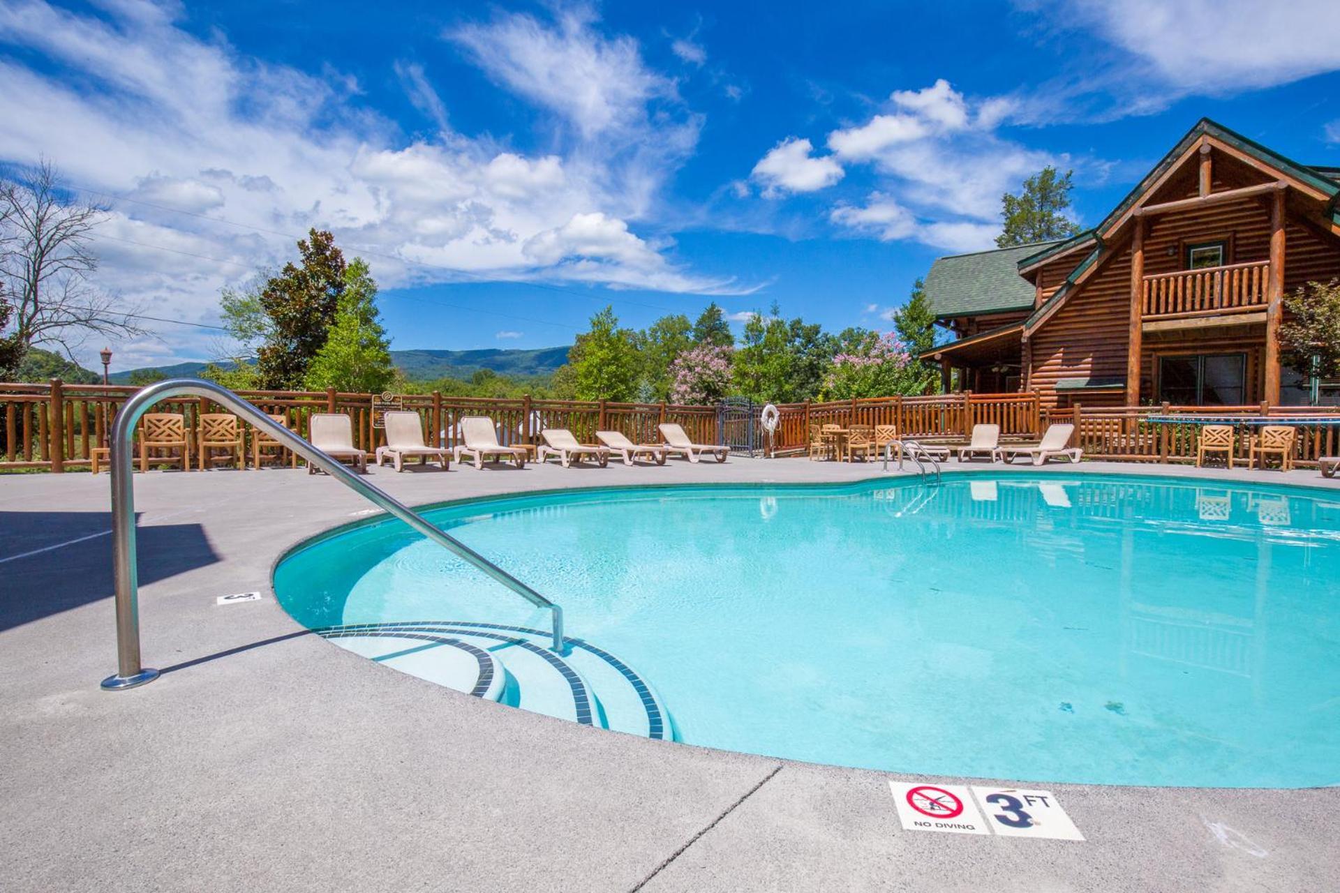 Serenity Peak Villa Пиджен Фордж Екстериор снимка