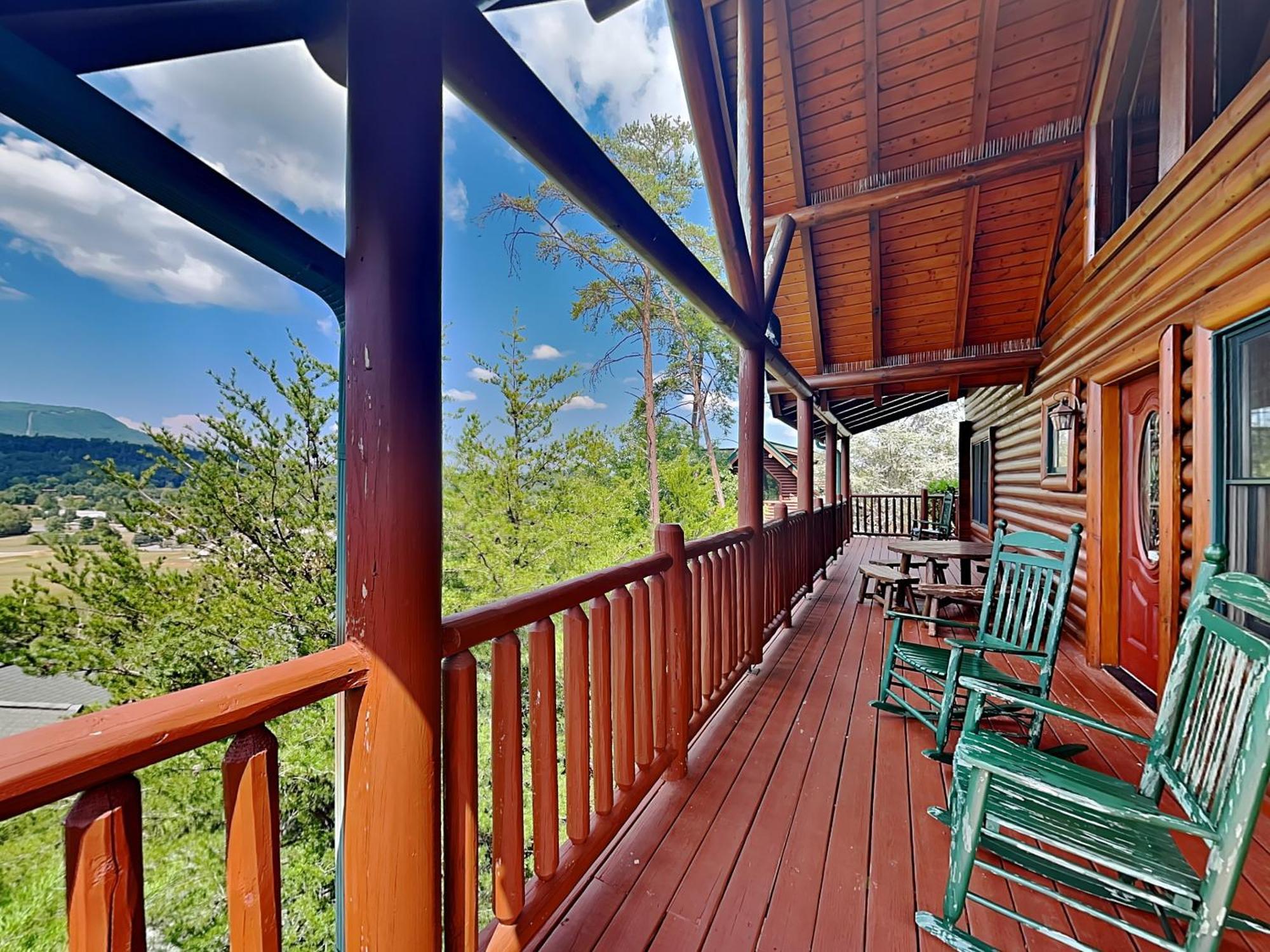 Serenity Peak Villa Пиджен Фордж Екстериор снимка